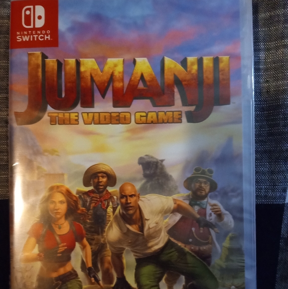 NWT JUMANJI NINTENDO SWITCH - Picture 1 of 1